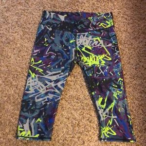 Fabletics crop leggings